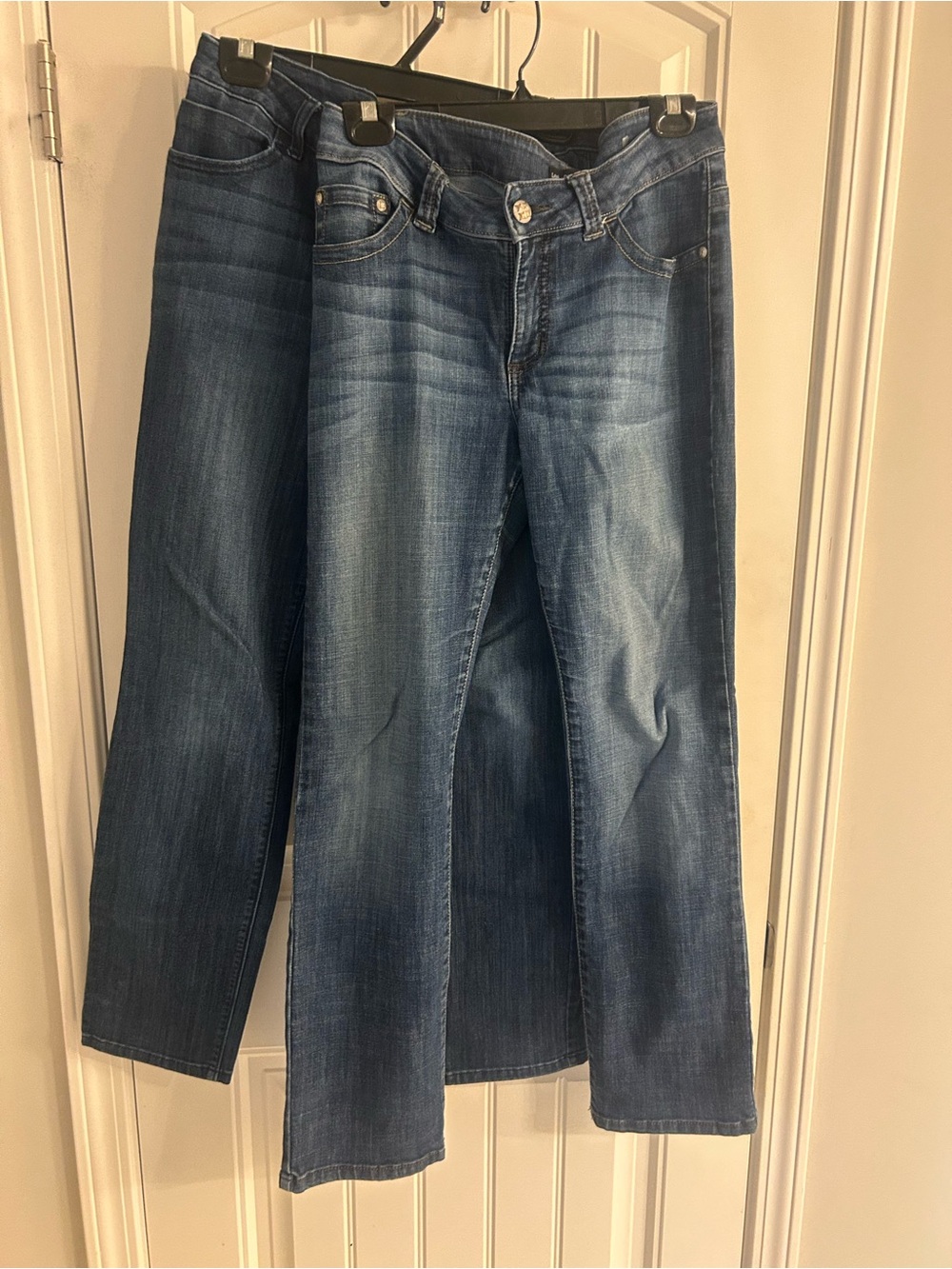 Lot of 2 Women's Size 10 Denim Jeans Lee Platinum Label & Simply Vera Vera Wang